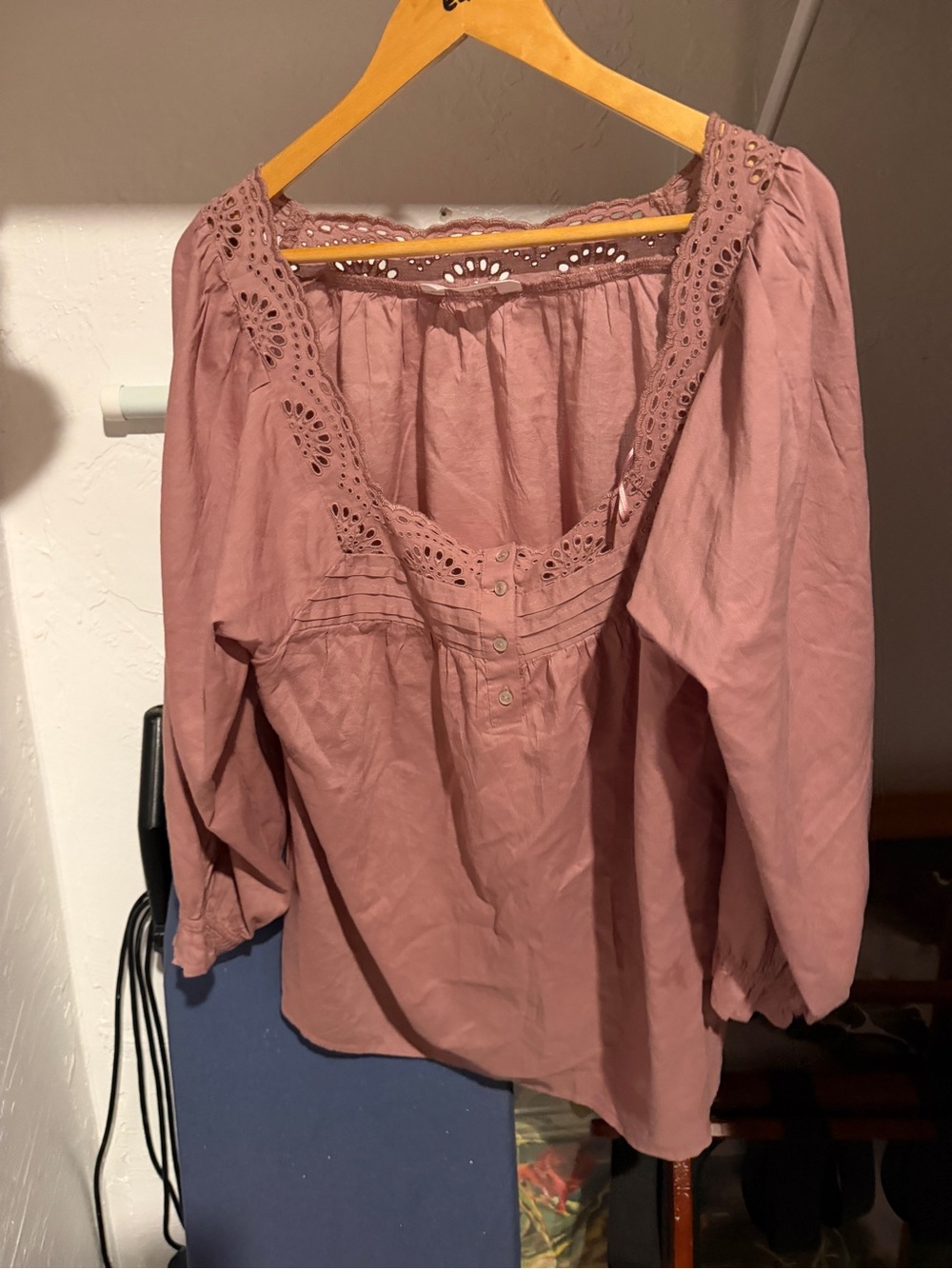 LC Lauren Conrad Dusty Rose Eyelet-Trim Peasant Top